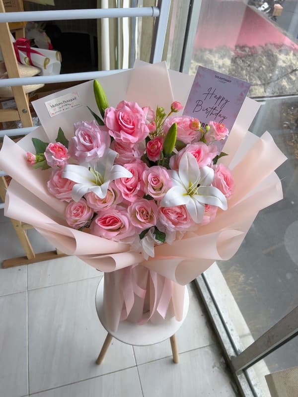 Forever Pink (Roses X lily) Artificial flower